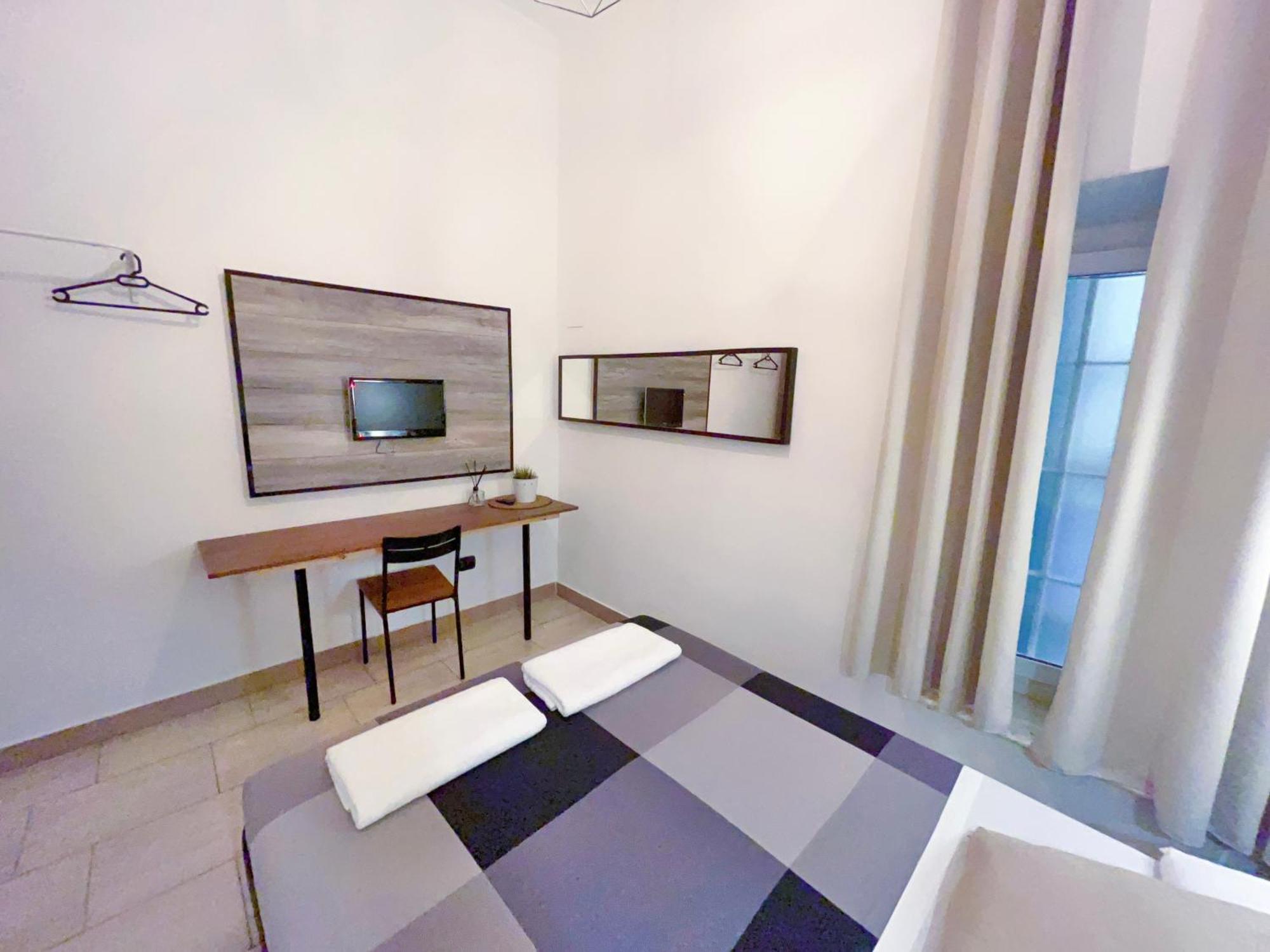 רומא Overseas Guesthouse מראה חיצוני תמונה